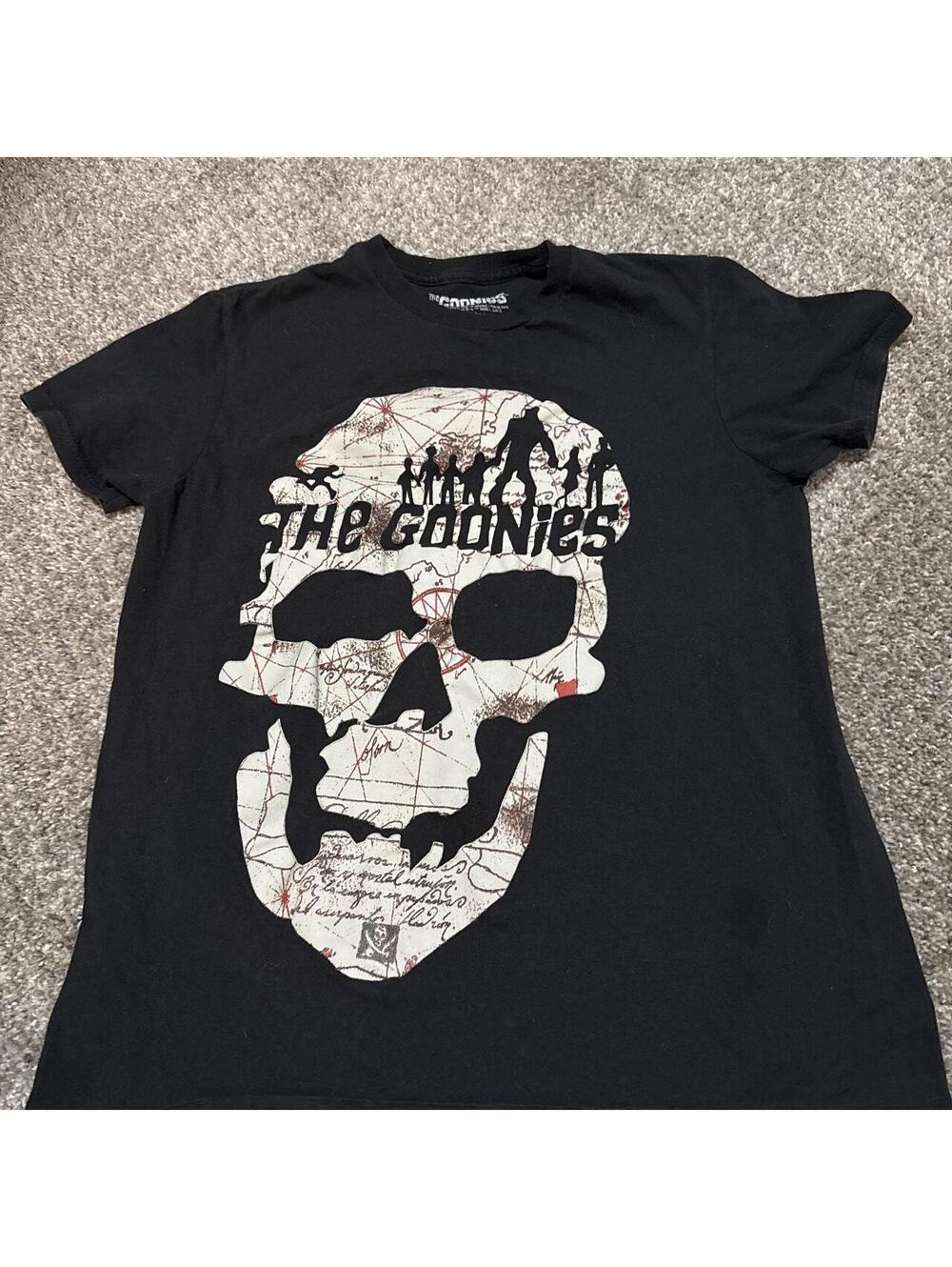 Women's Black Tshirt